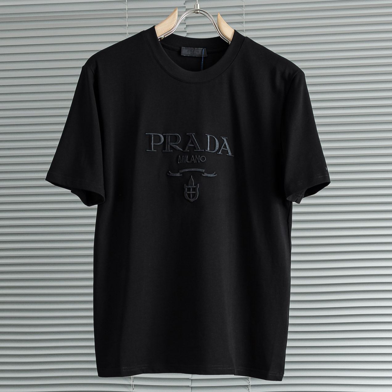 Crew neck short-sleeved T-shirt