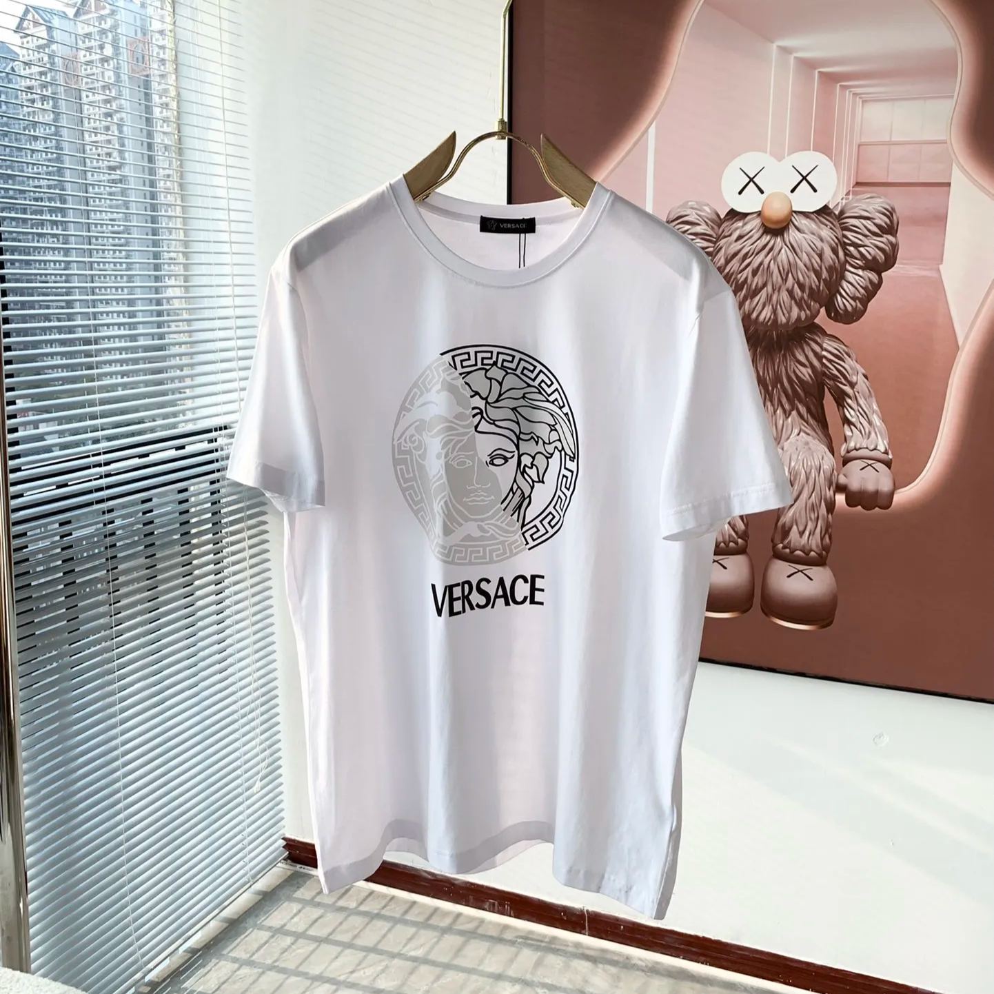 Crew neck short-sleeved T-shirt