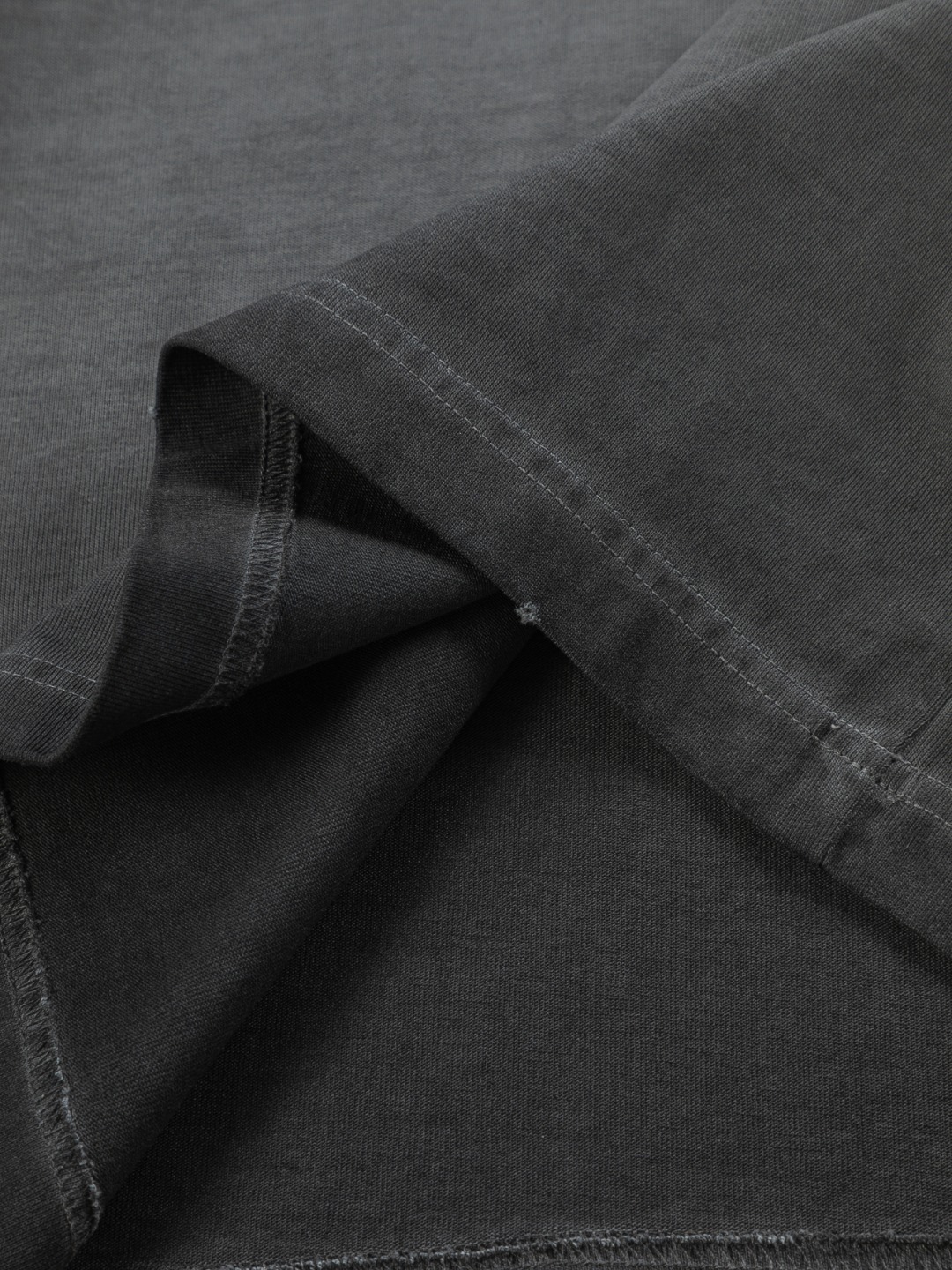 Crew neck short-sleeved T-shirt