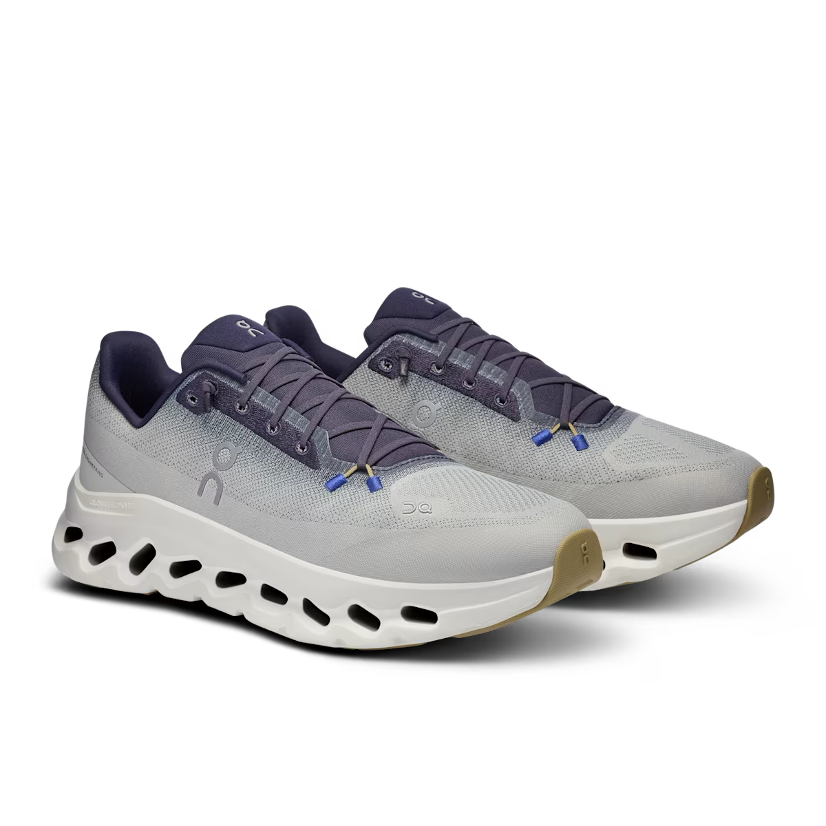 On Cloudtilt Midnight | Ivory