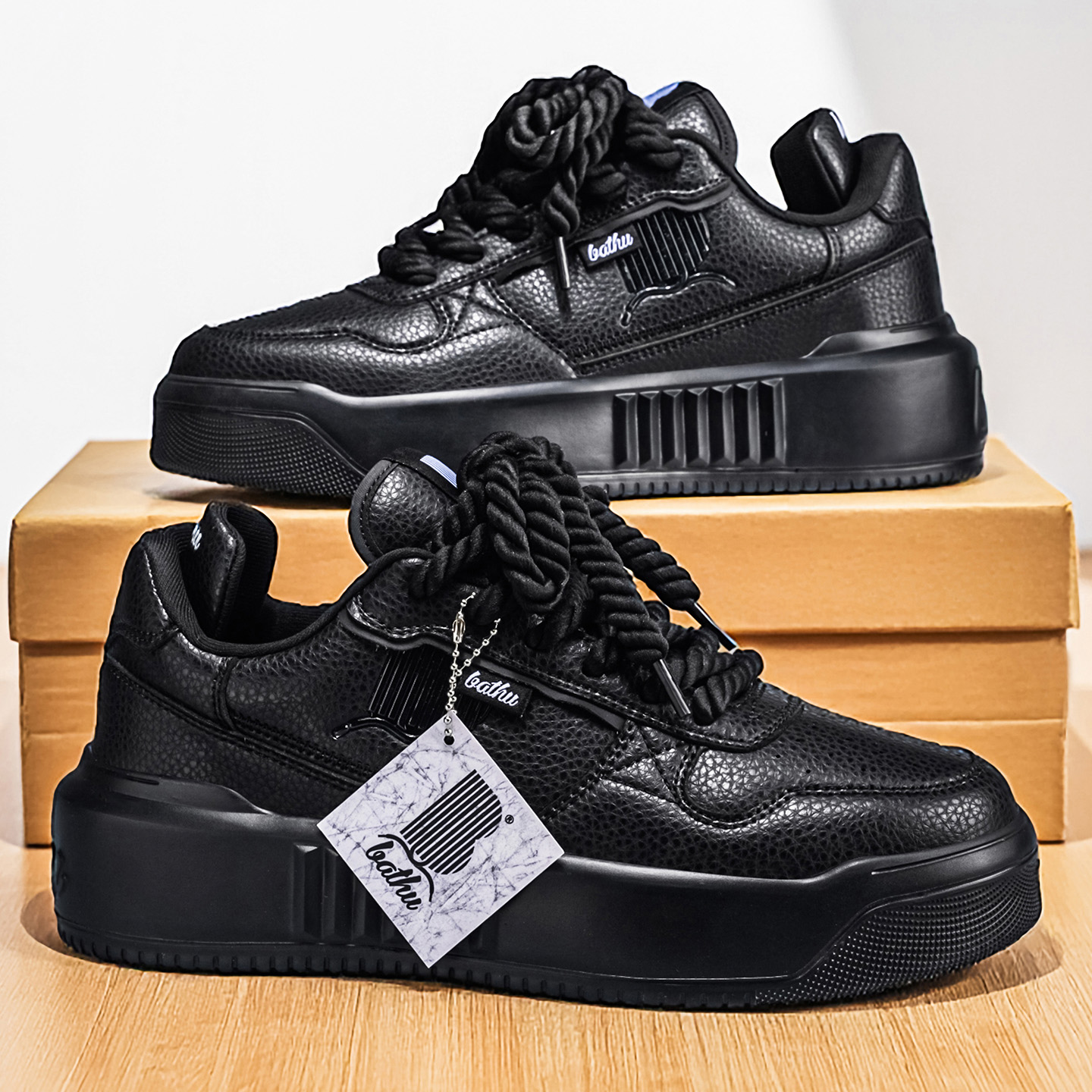 Softswear® ChunkyLace Platform V1 - Black