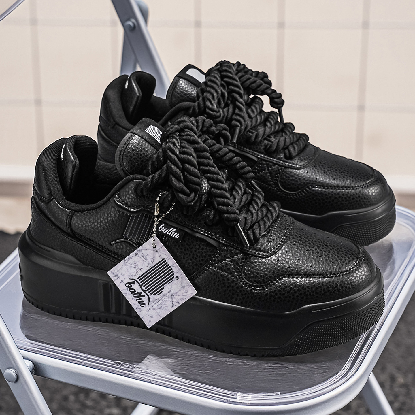 Softswear® ChunkyLace Platform V1 - Black