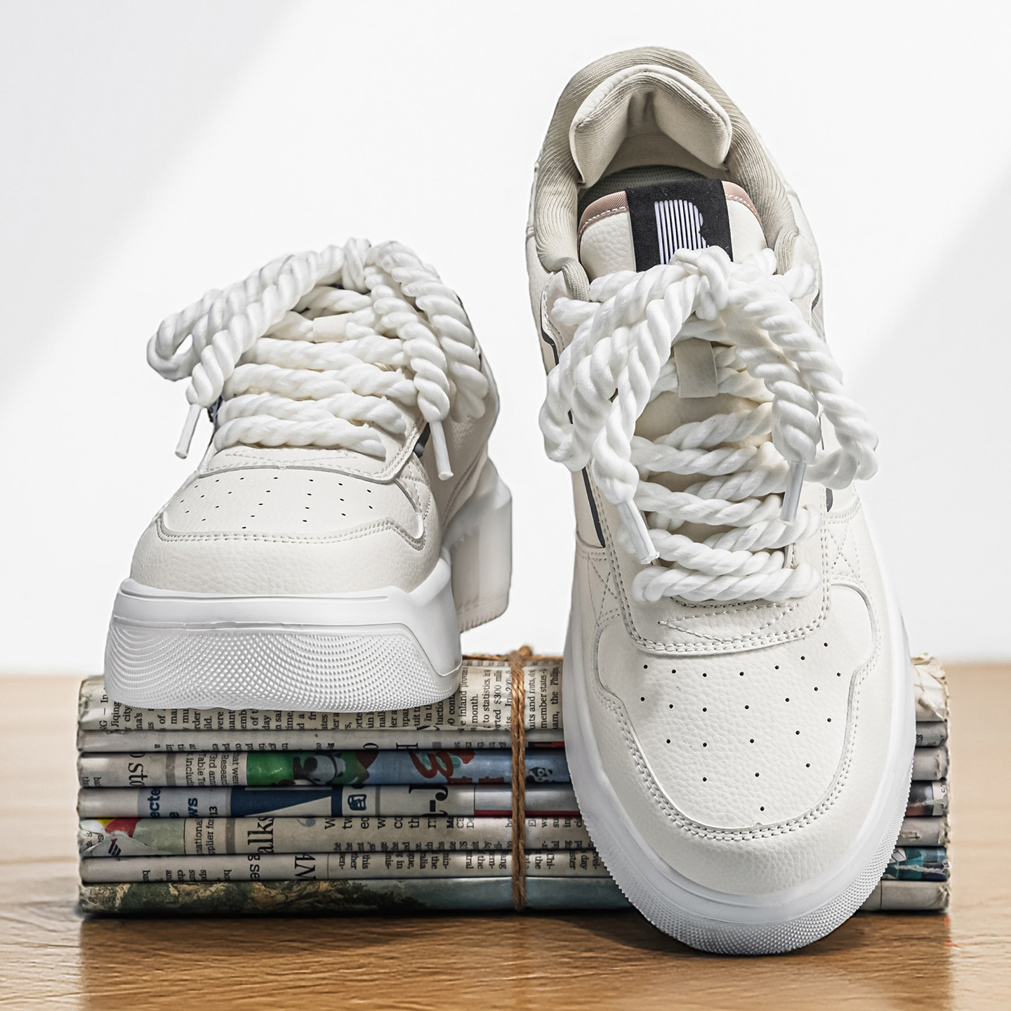 Softswear® ChunkyLace Platform V1 - White