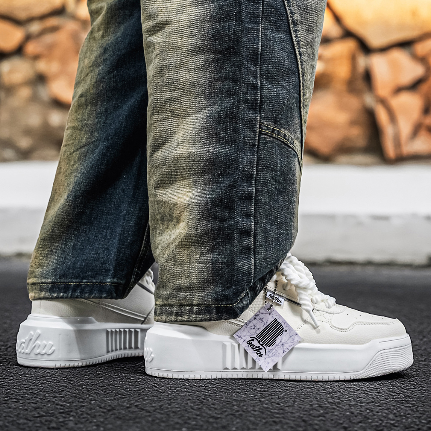 Softswear® ChunkyLace Platform V1 - White
