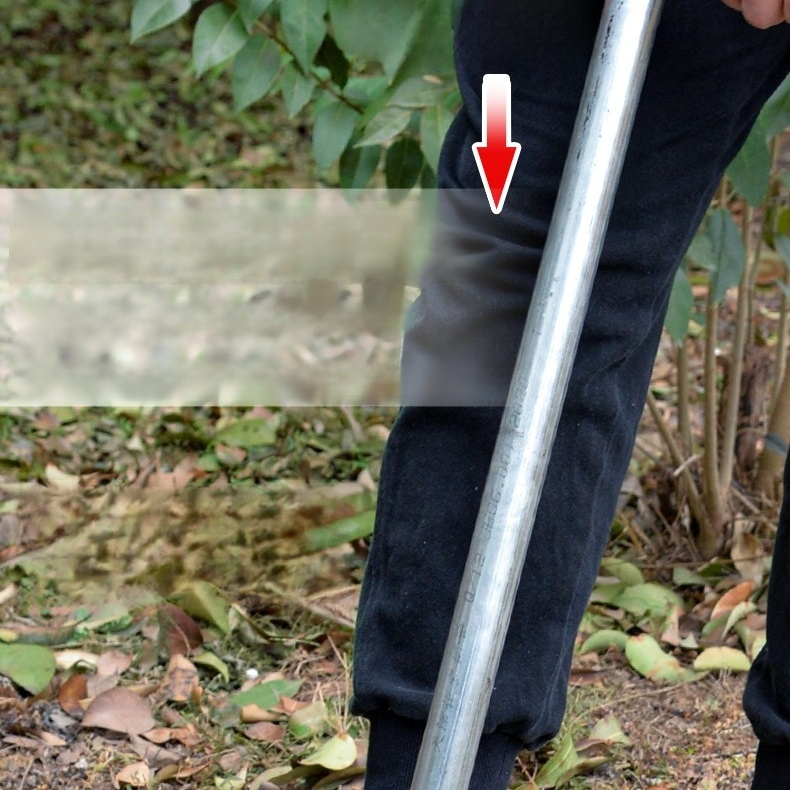 Multifunktionale Eisengabel mit Holzgriff