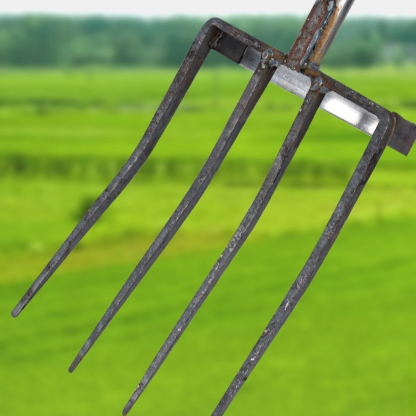 Multifunktionale Eisengabel mit Holzgriff