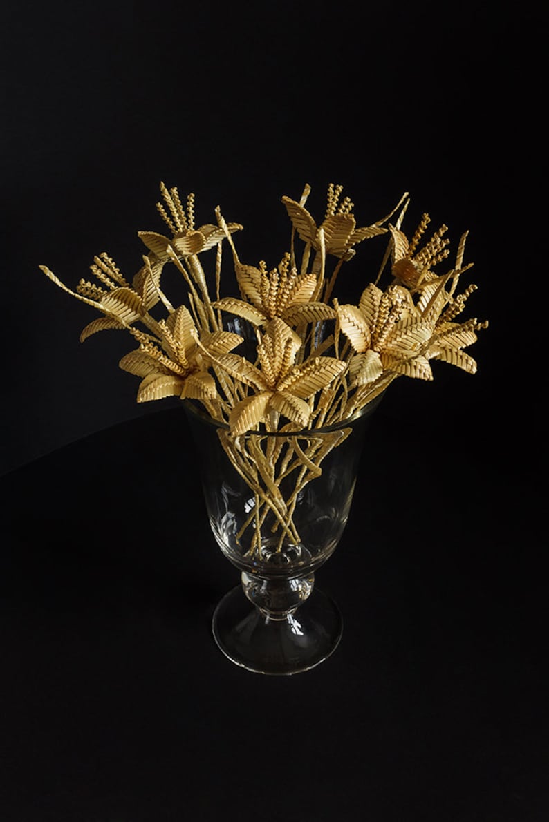 Natural Straw Woven Bouquet, Handmade Gift Home Decor