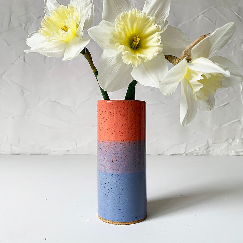 Modern speckled handmade ceramic vase, desktop decoration
