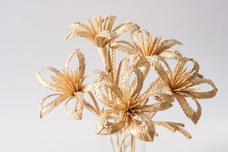 Handmade Natural Straw Woven Bouquet, Rustic Decoration