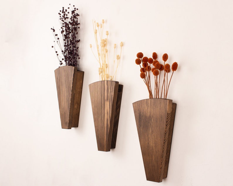 Large wooden wall-mounted artificial dried flower vase, wooden wall decoration