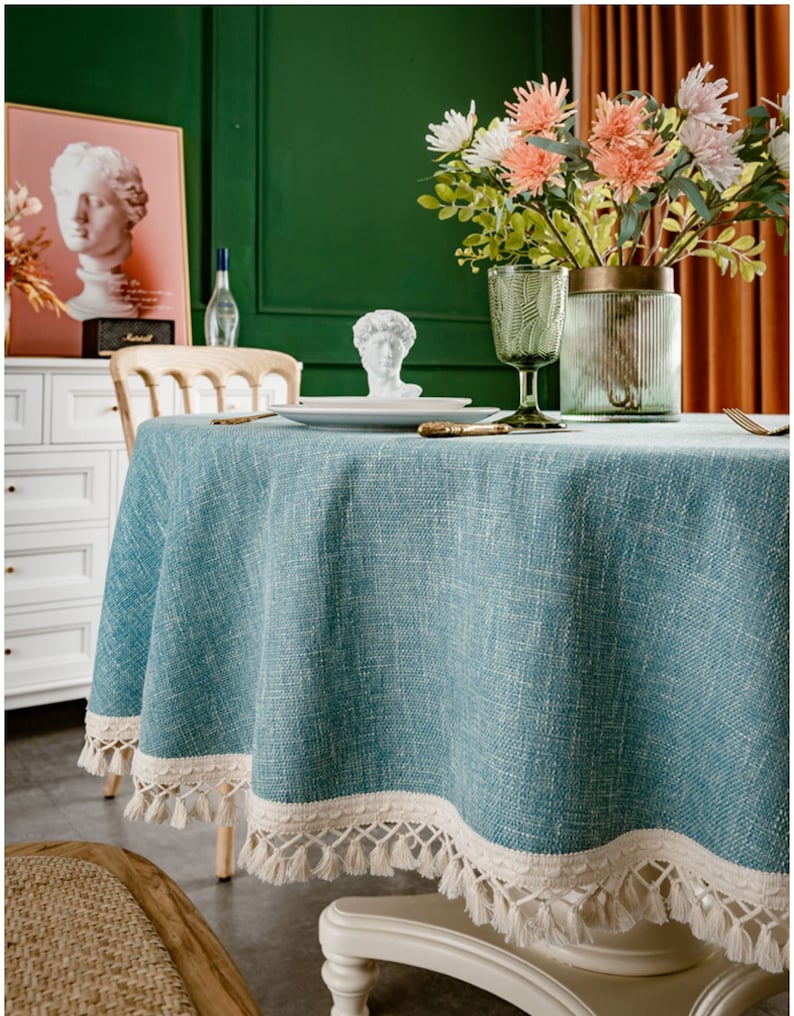 Cotton Linen Rectangular and Round Tablecloths with Tassels, Suitable for Home Decoration