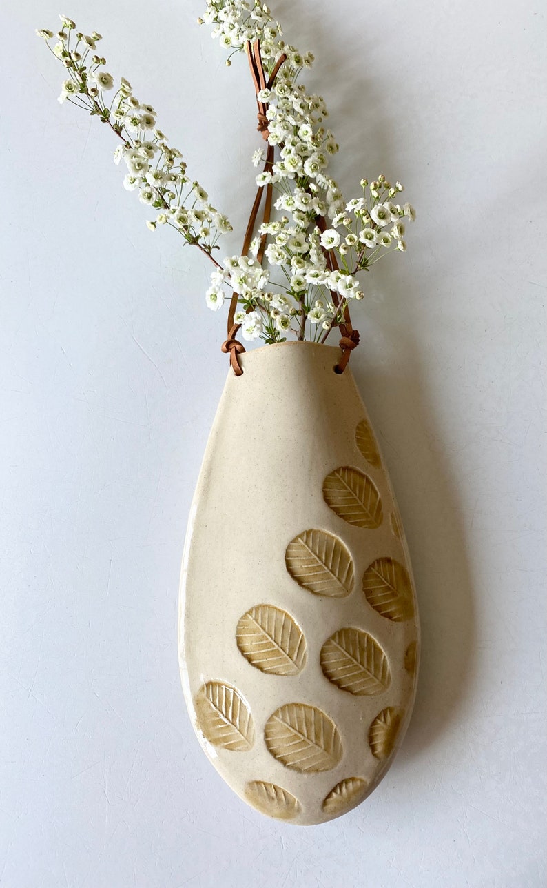  Beige Ceramic Wall Vase for Dried Flowers