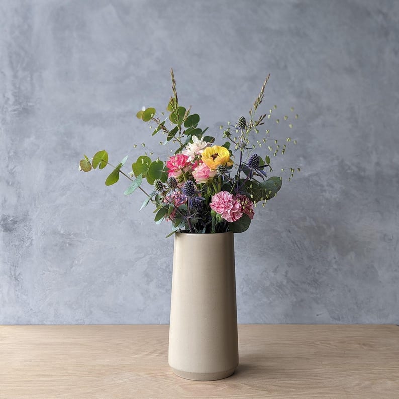 Concrete vase, a minimalist modern desktop decoration