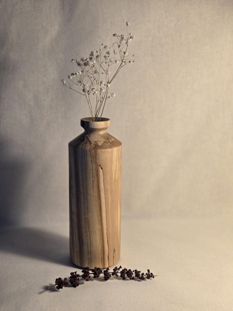 Highly Decorative Wooden Dried Flower Vase, Minimalist Home Display