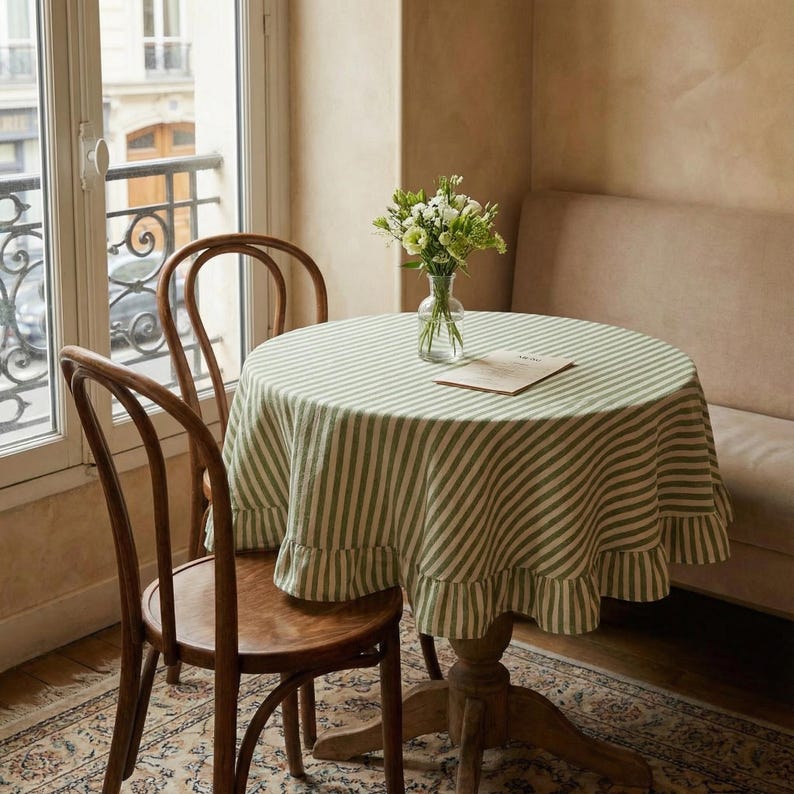 Striped round linen tablecloth with ruffles
