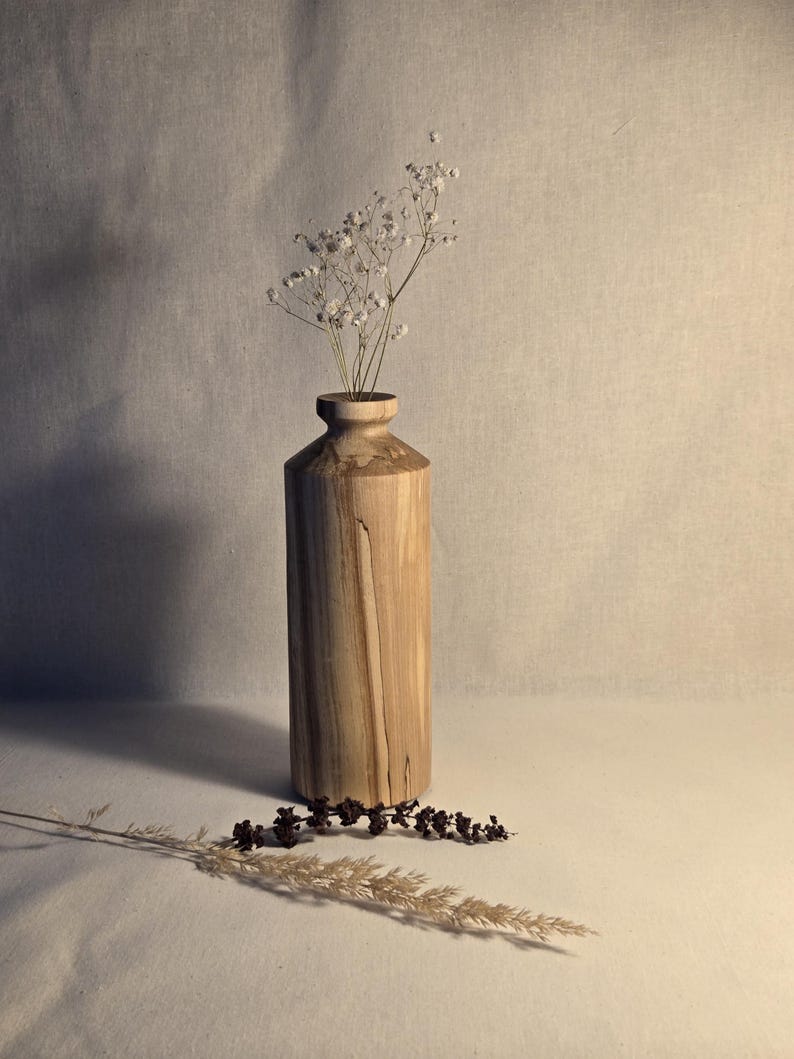 Highly Decorative Wooden Dried Flower Vase, Minimalist Home Display