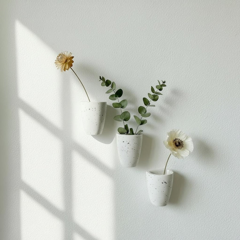 Terrazzo concrete wall-mounted vase, modern hanging vase, suitable for dried flower decoration
