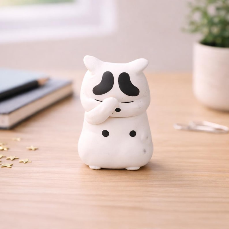 Cute cat desktop ornament, desktop decor