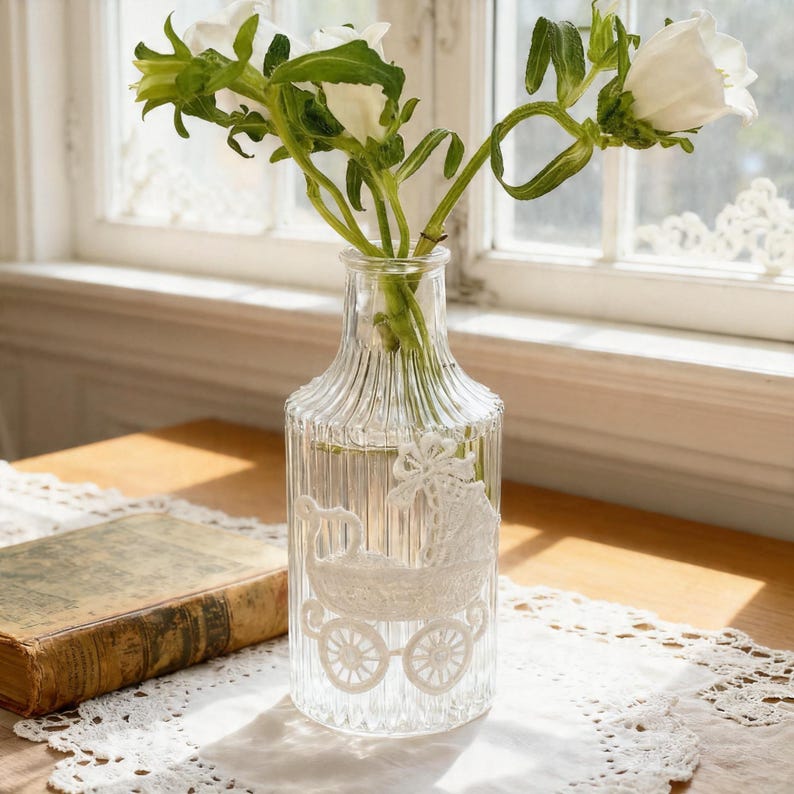 Lace pattern glass vase, elegant home office desk decoration