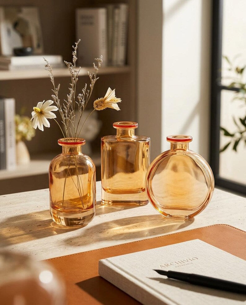 Three-piece set of amber oval blue-green gradient glass vases, modern home floral decoration.