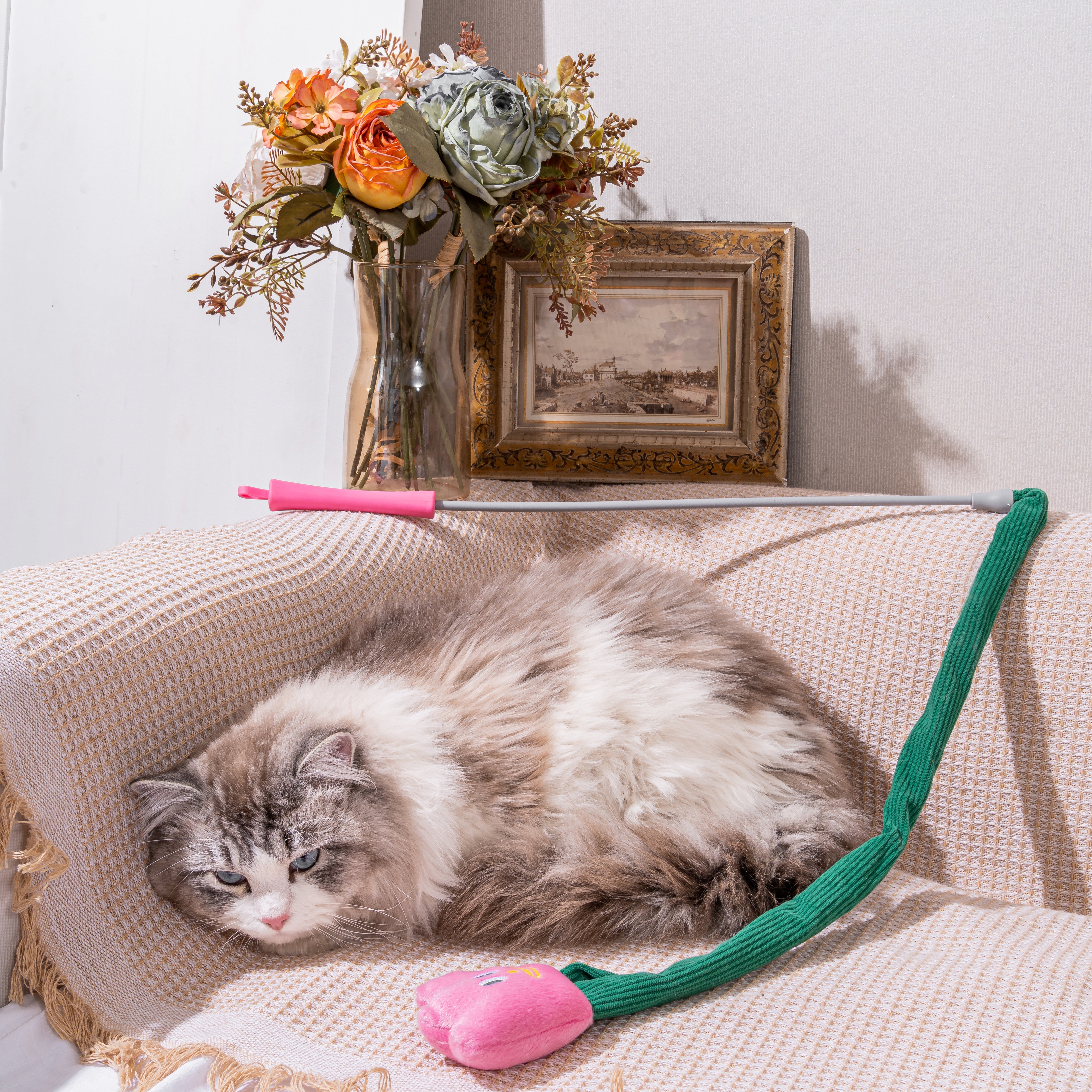 Tulip Cat Teaser Wand