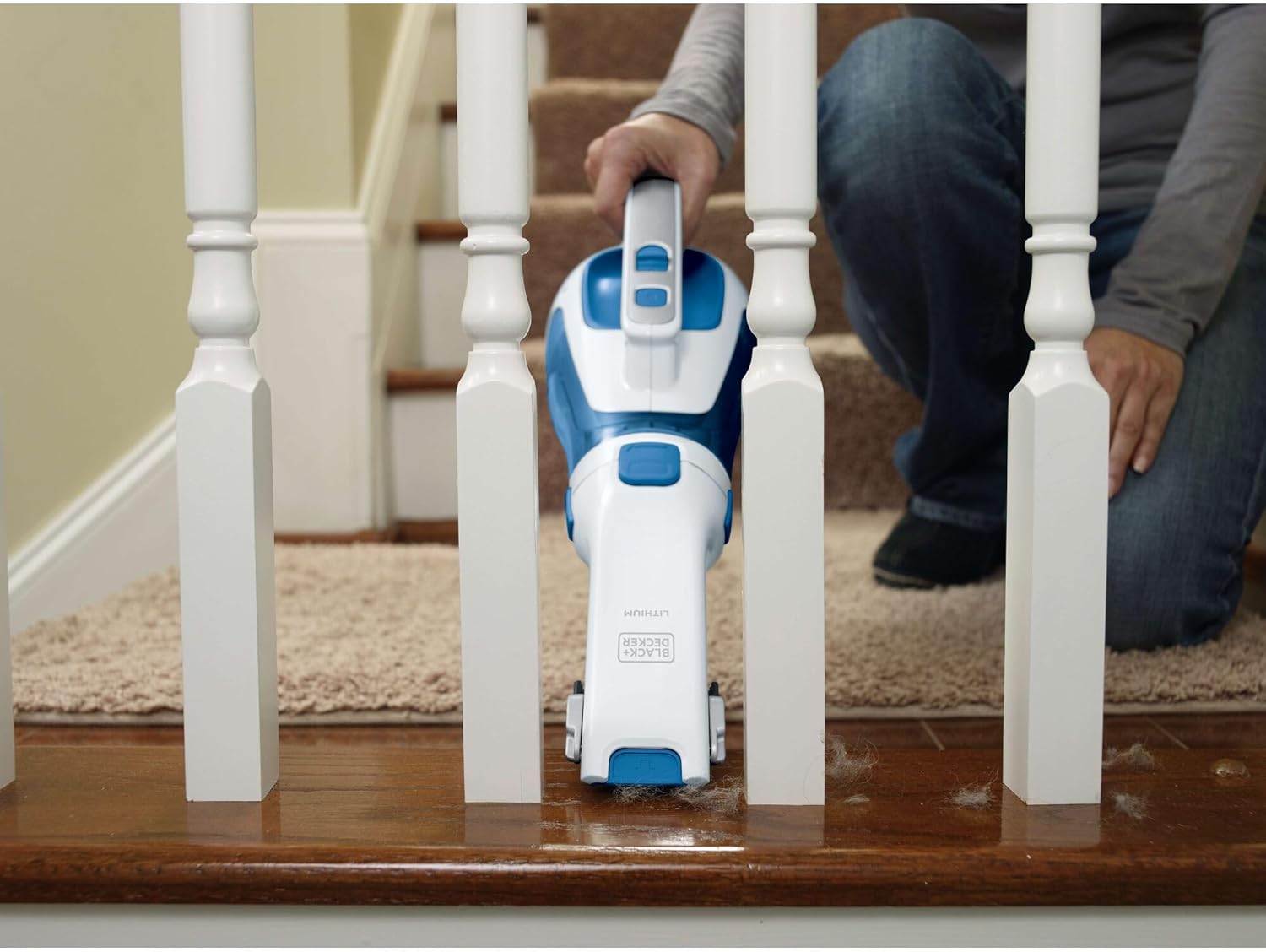 Handheld Vacuum, Cordless Car Vacuum Portable 12V, with Rotating and Extendable Nozzle (HHVI320JR02)