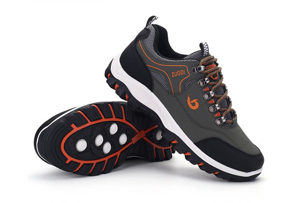 Men's Good Arch Support Outdoor Breathable Light Travel Sneakers