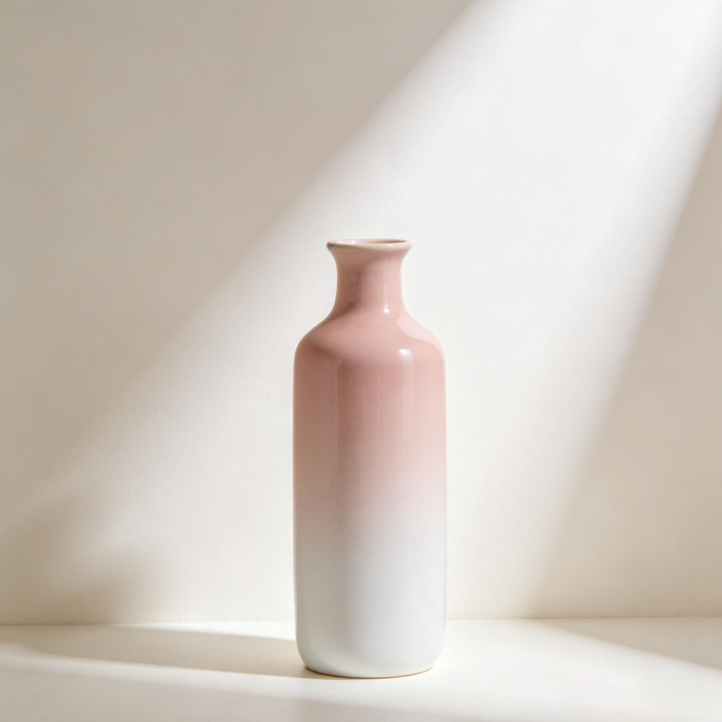 Prosty wazon ceramiczny