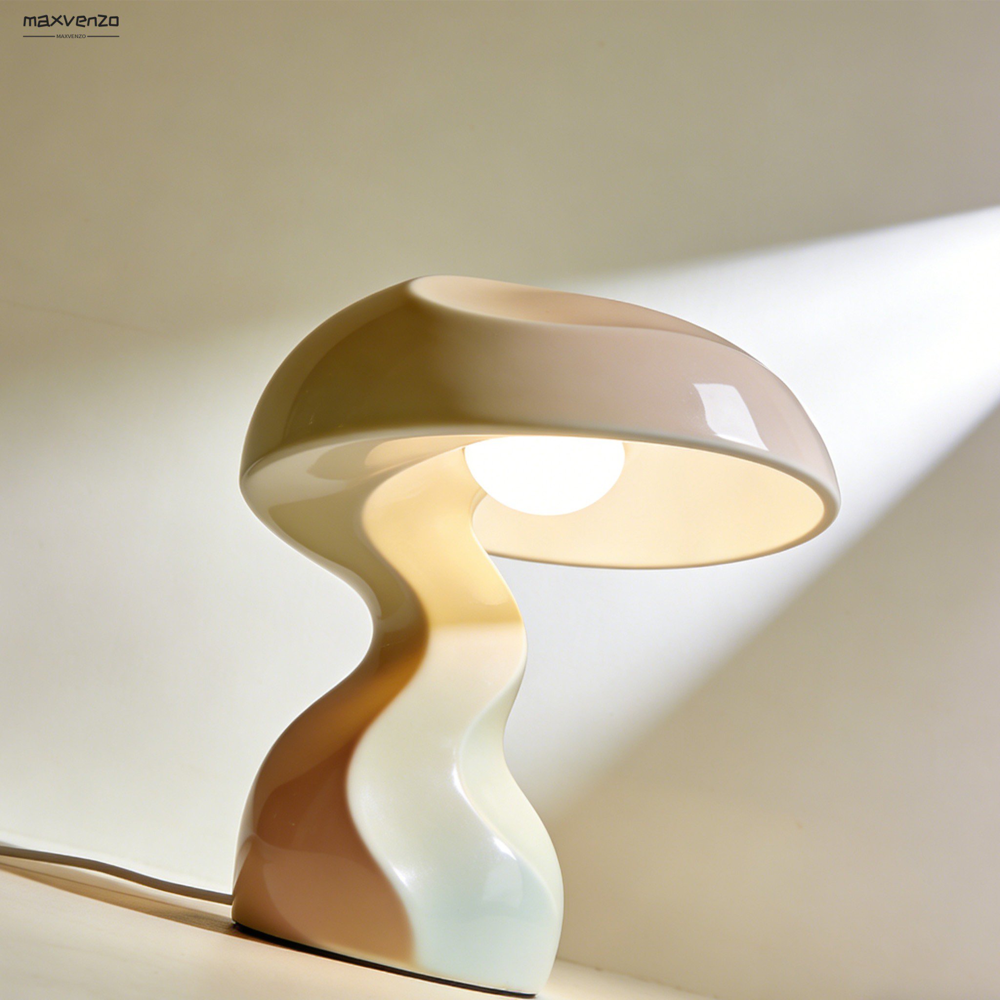 Nowoczesna lampka LED na biurko do nauki