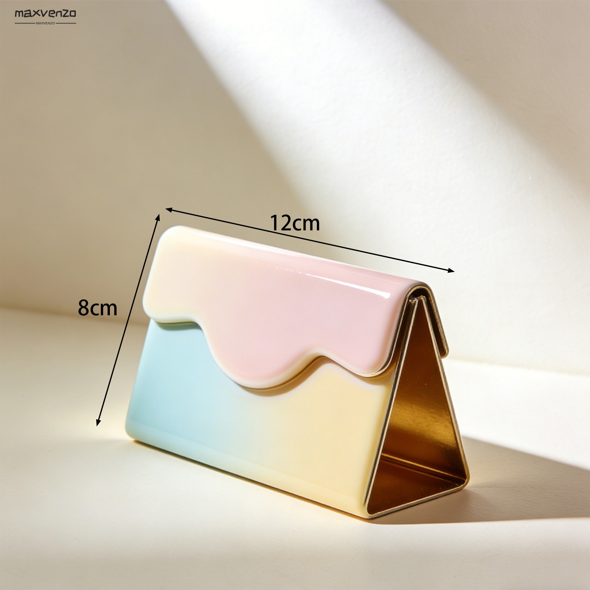 Stalowe wizytowniki do użytku biznesowego