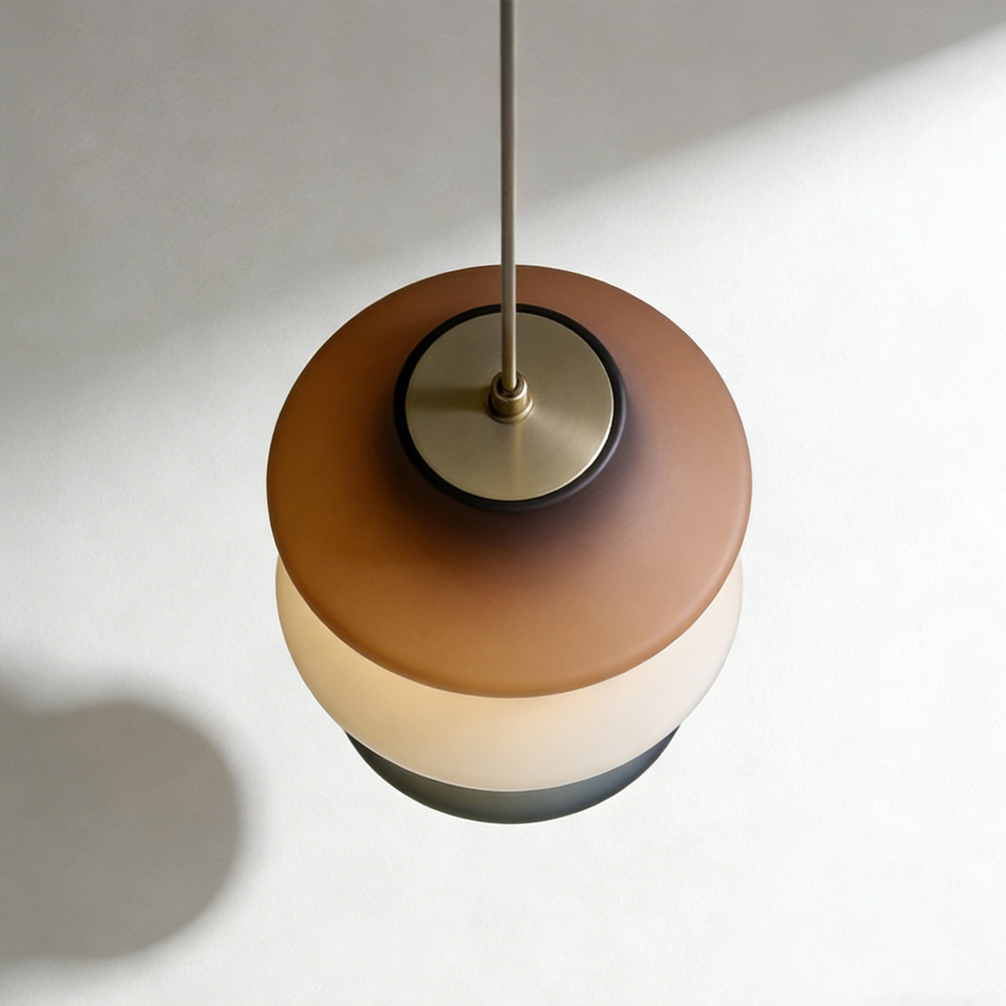 Egyszerű stílusú csillár