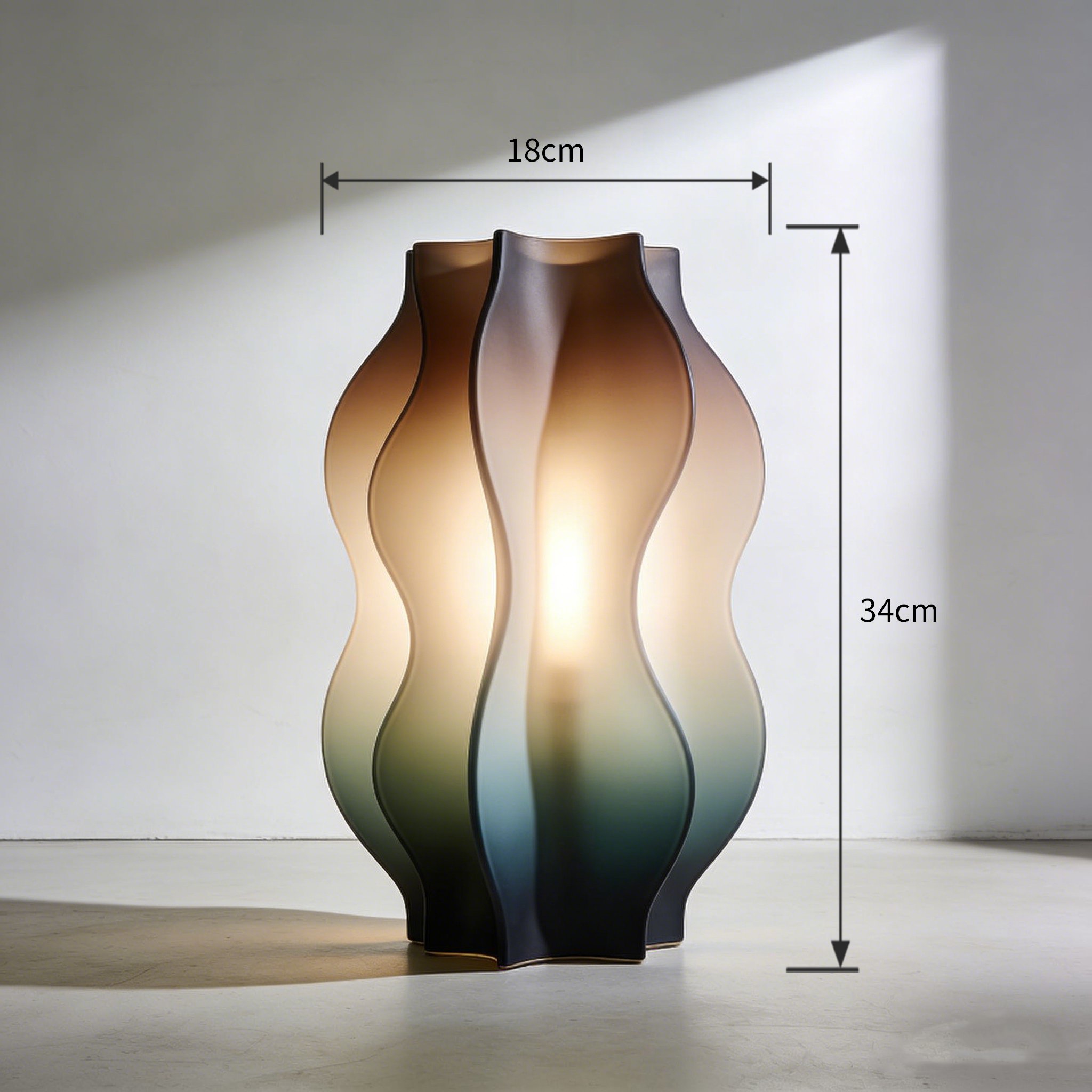 Kreatív asztali lámpa modern designnal