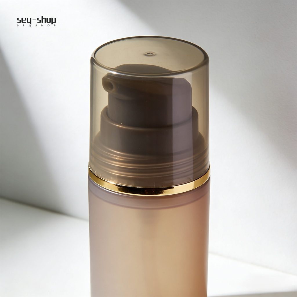 Portable travel bottles set for toiletries