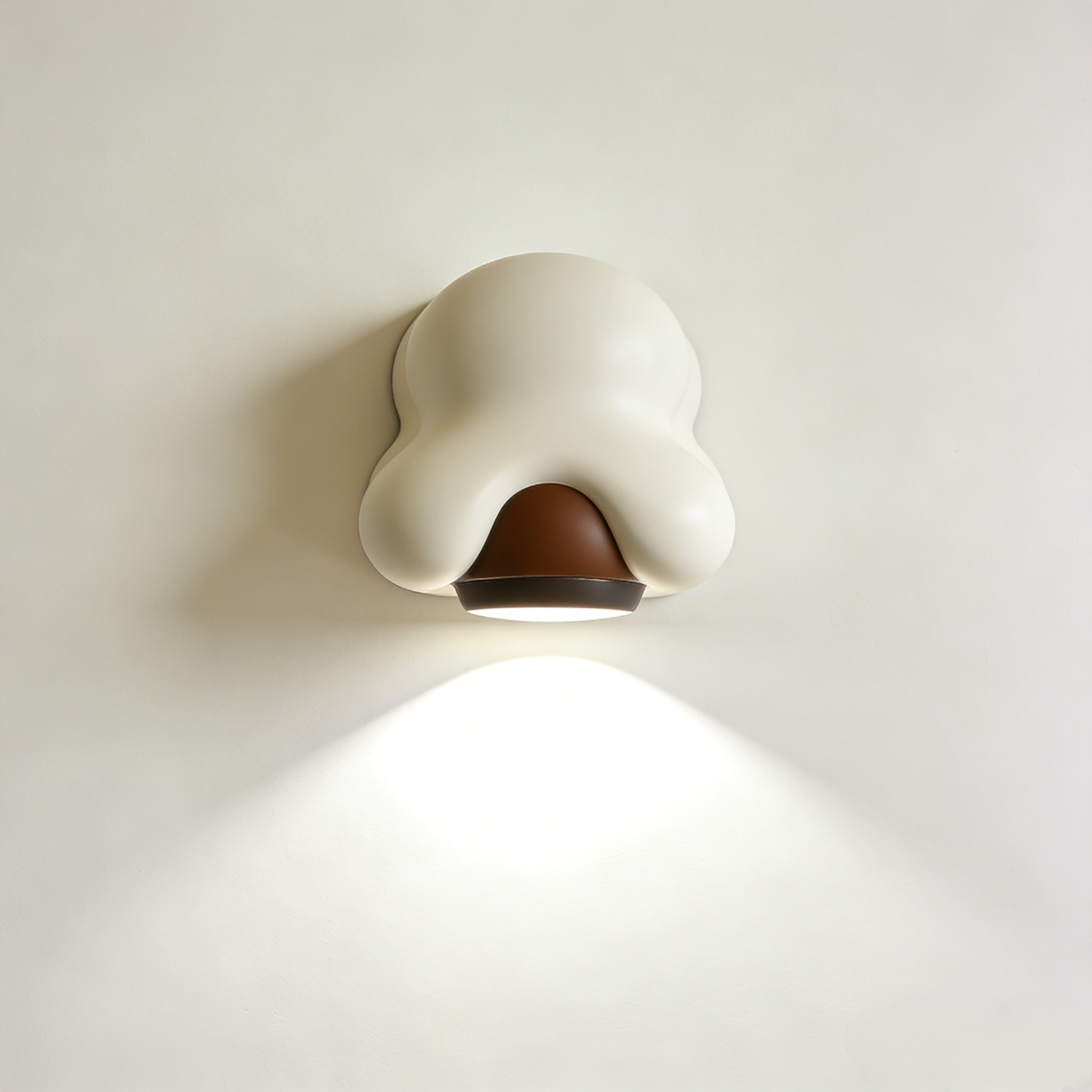 Nowoczesna, minimalistyczna lampa ścienna