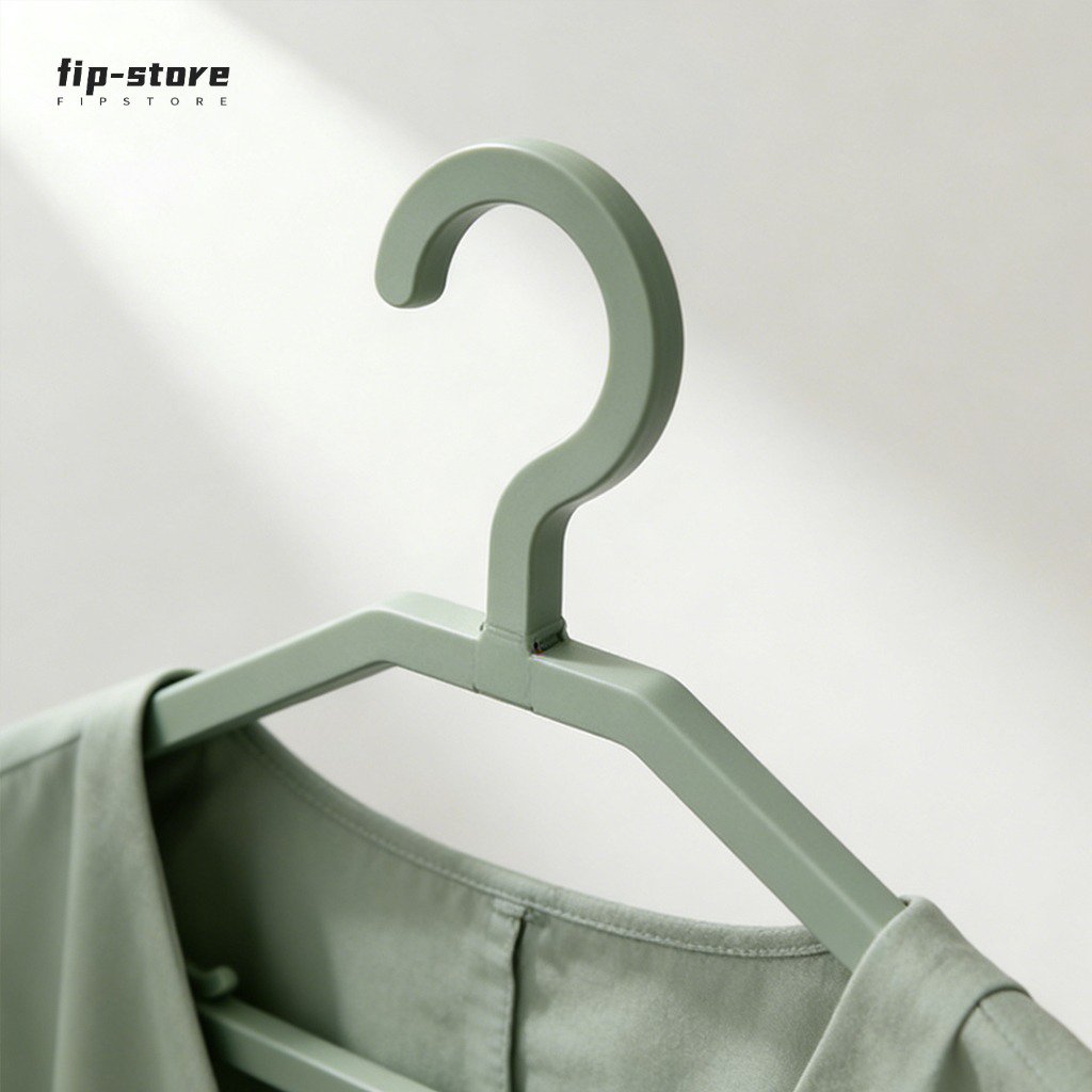 Kleiderbügel zusammengefaltet für einfaches Verstauen