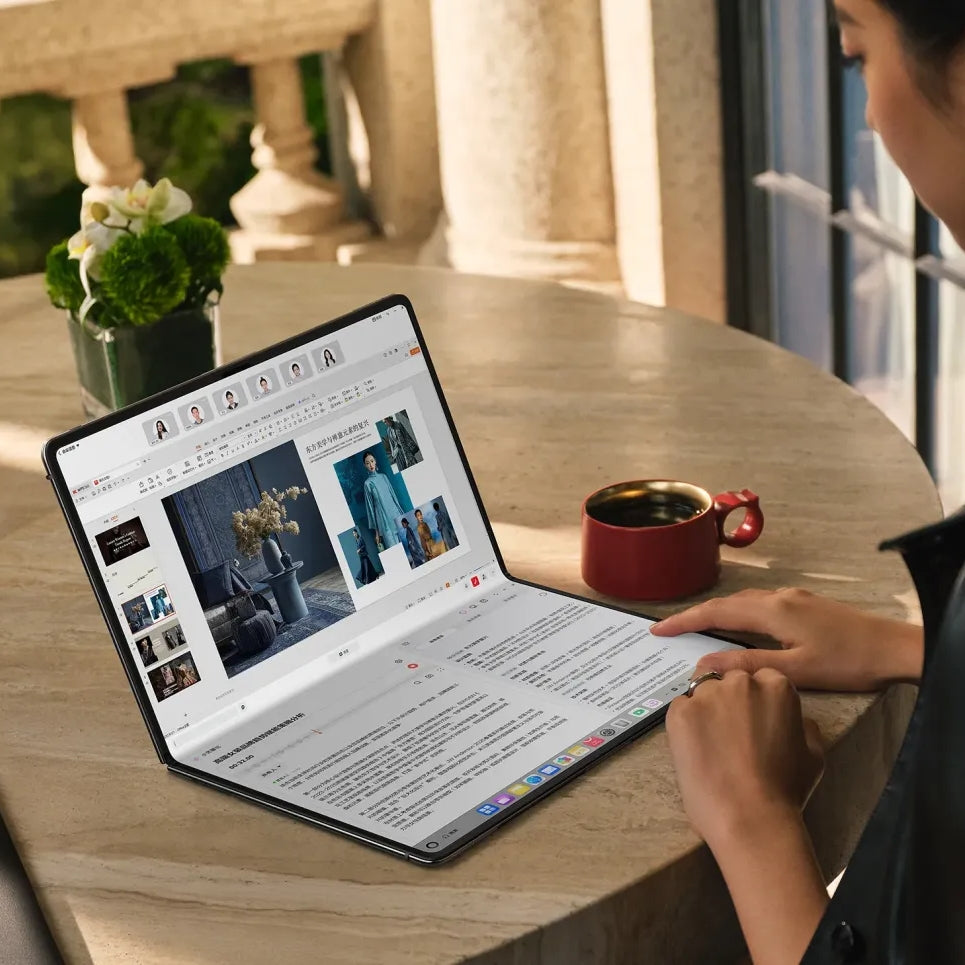 Huawei Matebook Fold Ultimate Design : A New Era of Flodable Computing Beigns