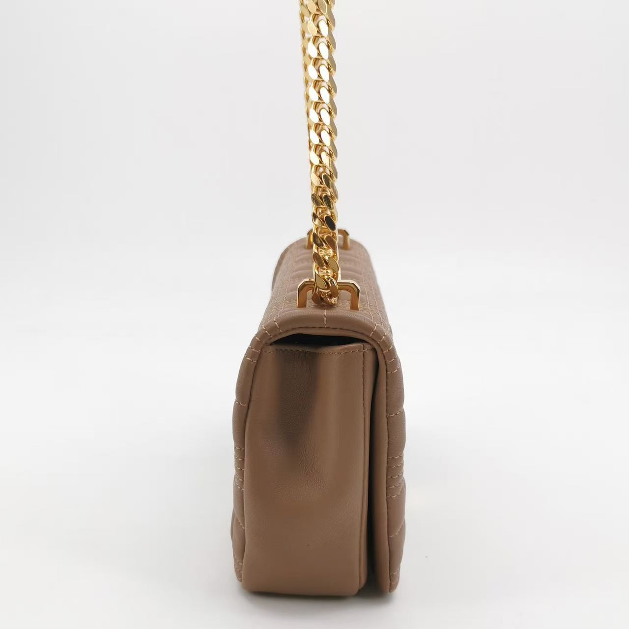 Burberry Lola Bum Bag Quilted Lambskin — photo 3 of 22