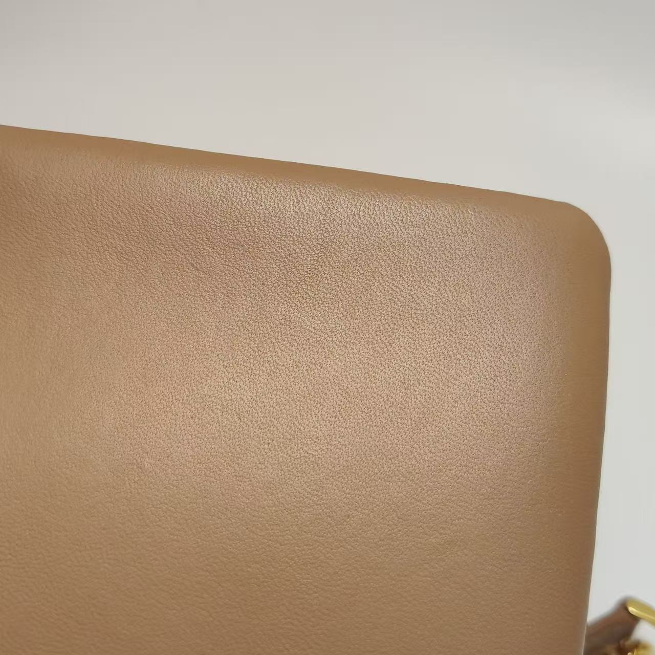 Burberry Lola Bum Bag Quilted Lambskin — photo 21 of 22
