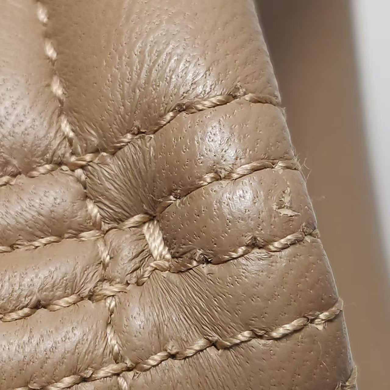 Burberry Lola Bum Bag Quilted Lambskin — photo 12 of 22