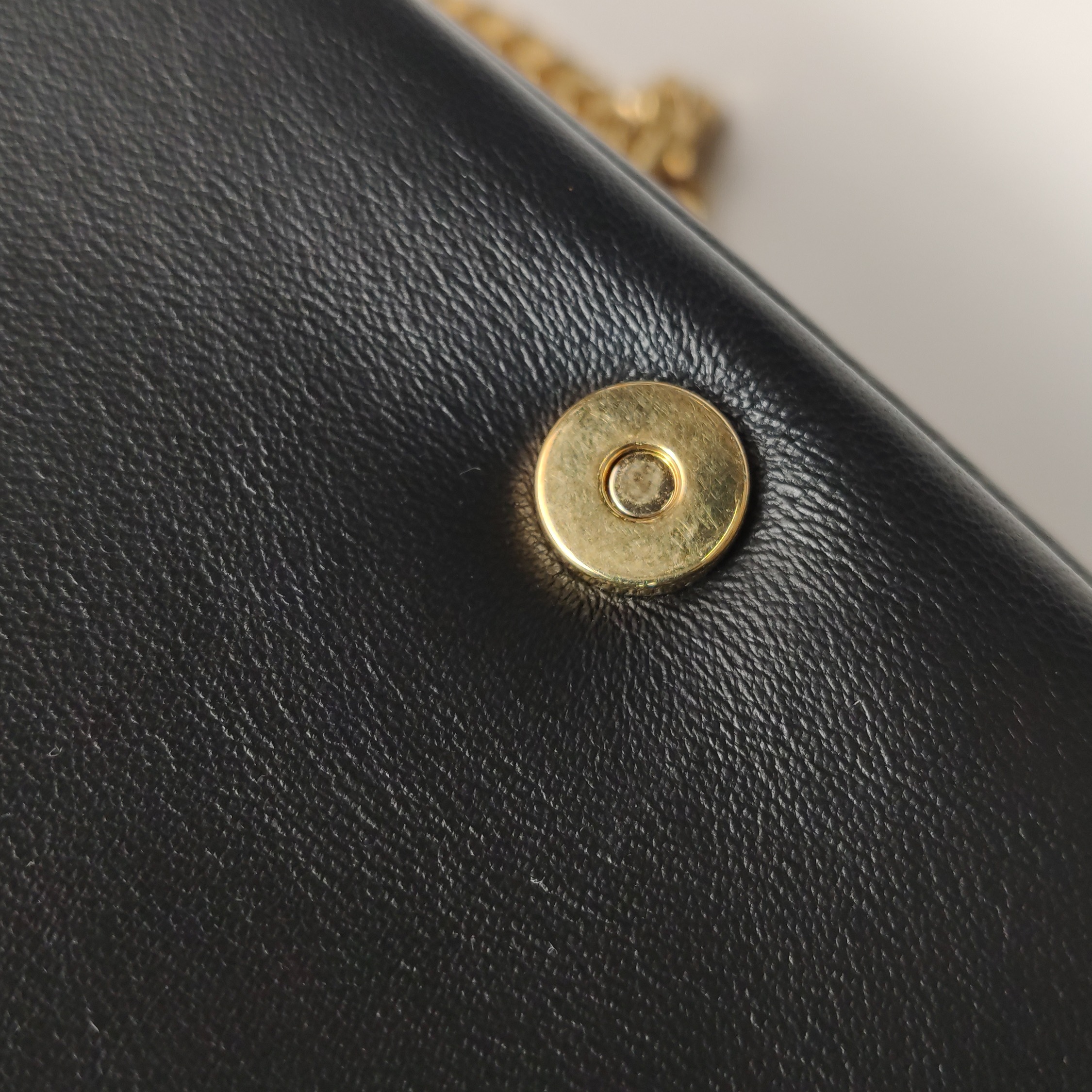 Burberry Lola Shoulder Bag Quilted Lambskin Mini — photo 12 of 20