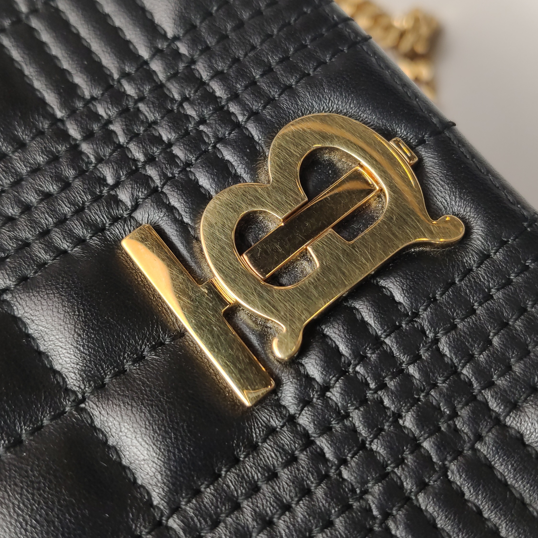 Burberry Lola Shoulder Bag Quilted Lambskin Mini — photo 11 of 20