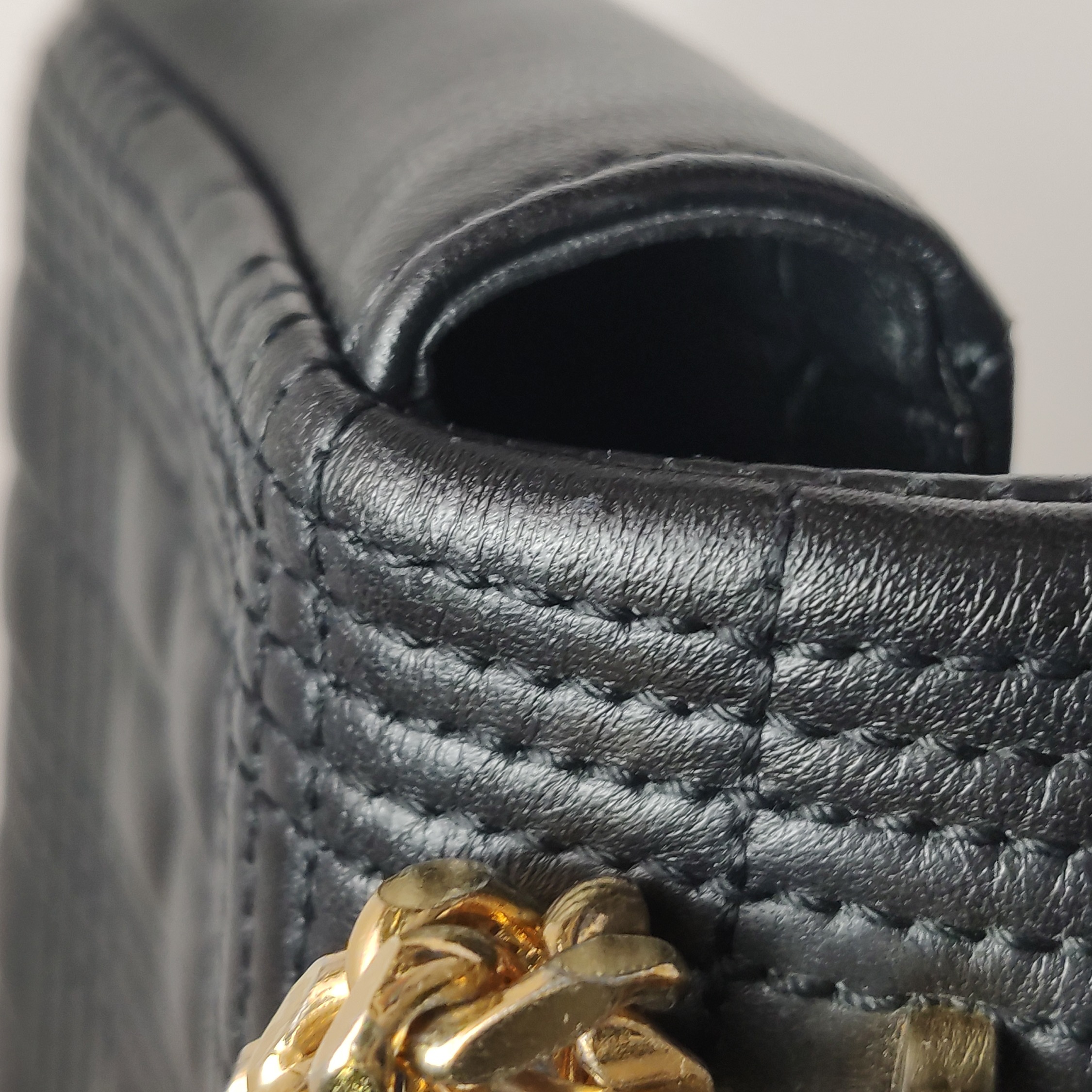 Burberry Lola Shoulder Bag Quilted Lambskin Mini — photo 15 of 20