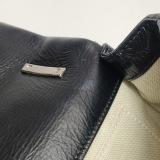 Burberry Lola Shoulder Bag Quilted Patent with Resin Small — thumbnail 11