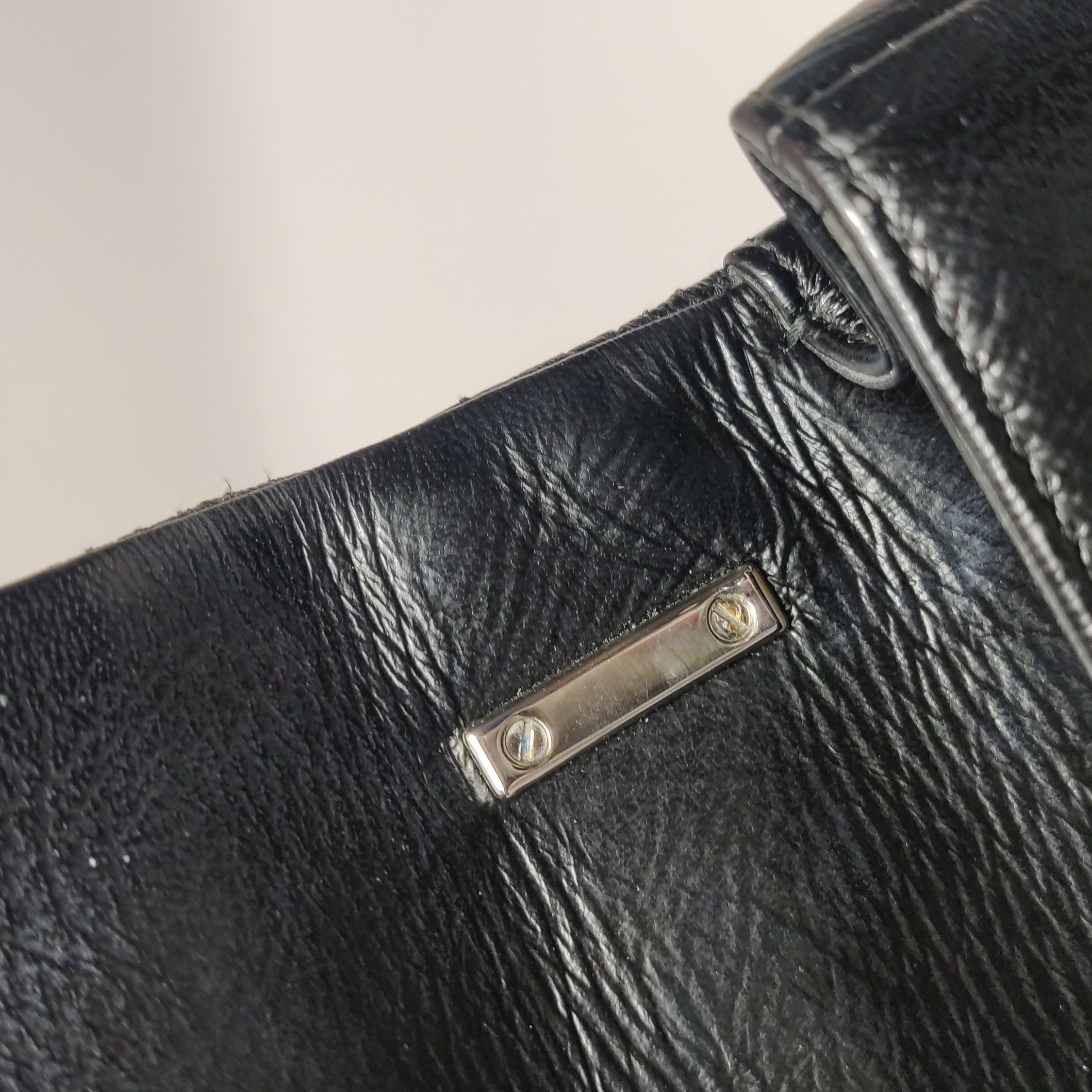 Burberry Lola Shoulder Bag Quilted Patent with Resin Small — photo 13 of 22
