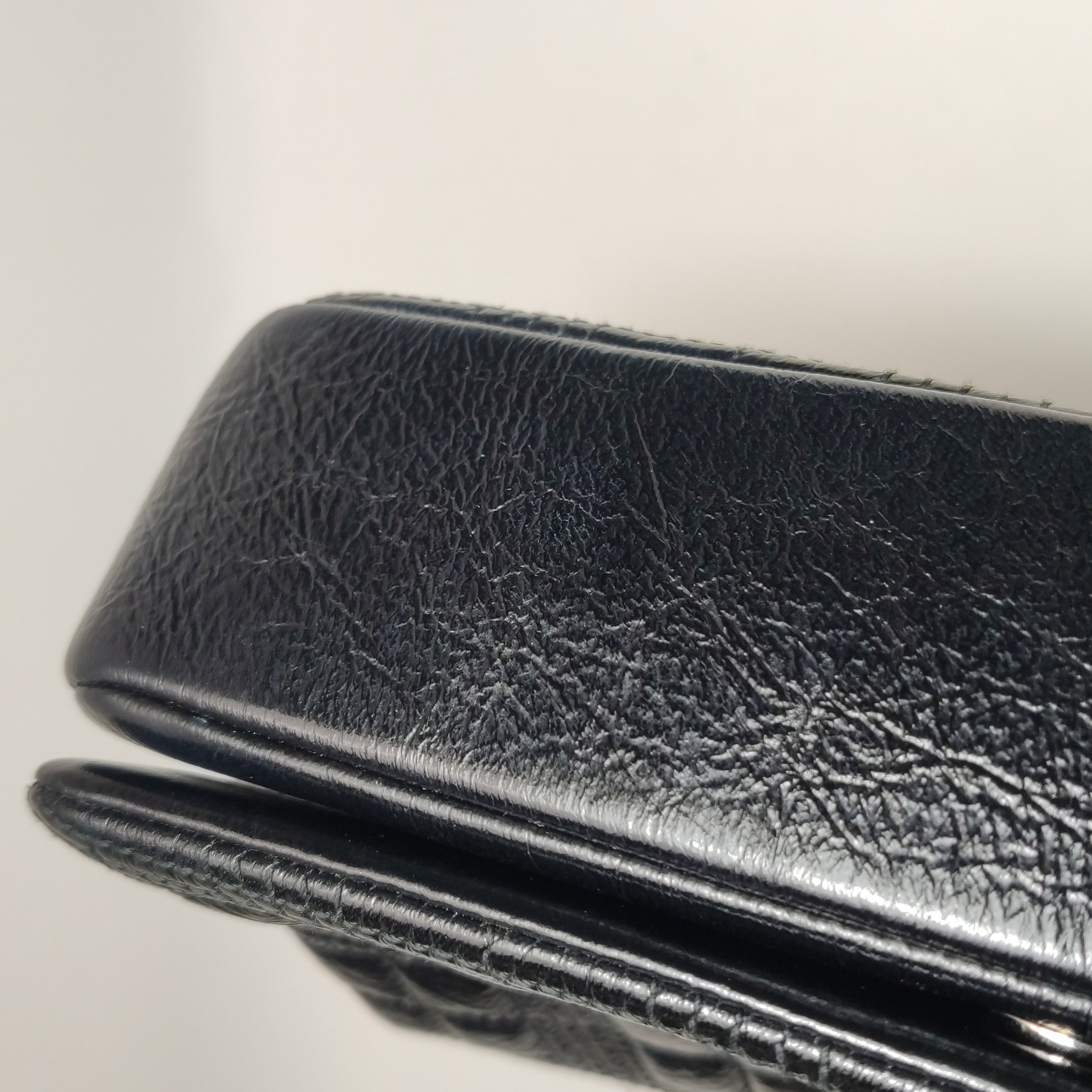 Burberry Lola Shoulder Bag Quilted Patent with Resin Small — photo 12 of 22
