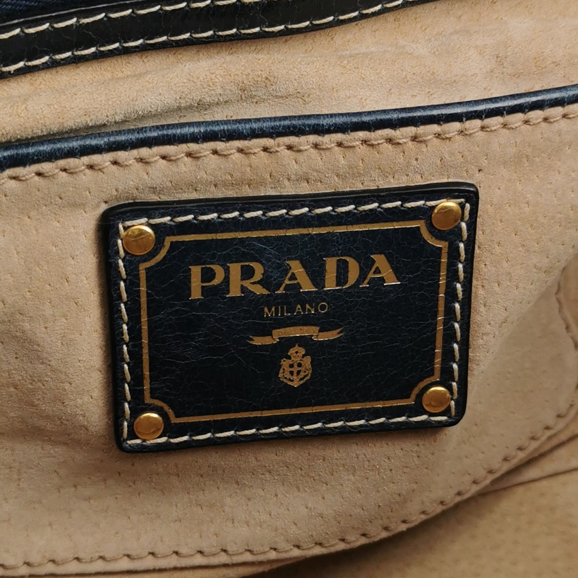 Prada Vitelloshine Chain Shoulder Bag Leather Navy — photo 8 of 25