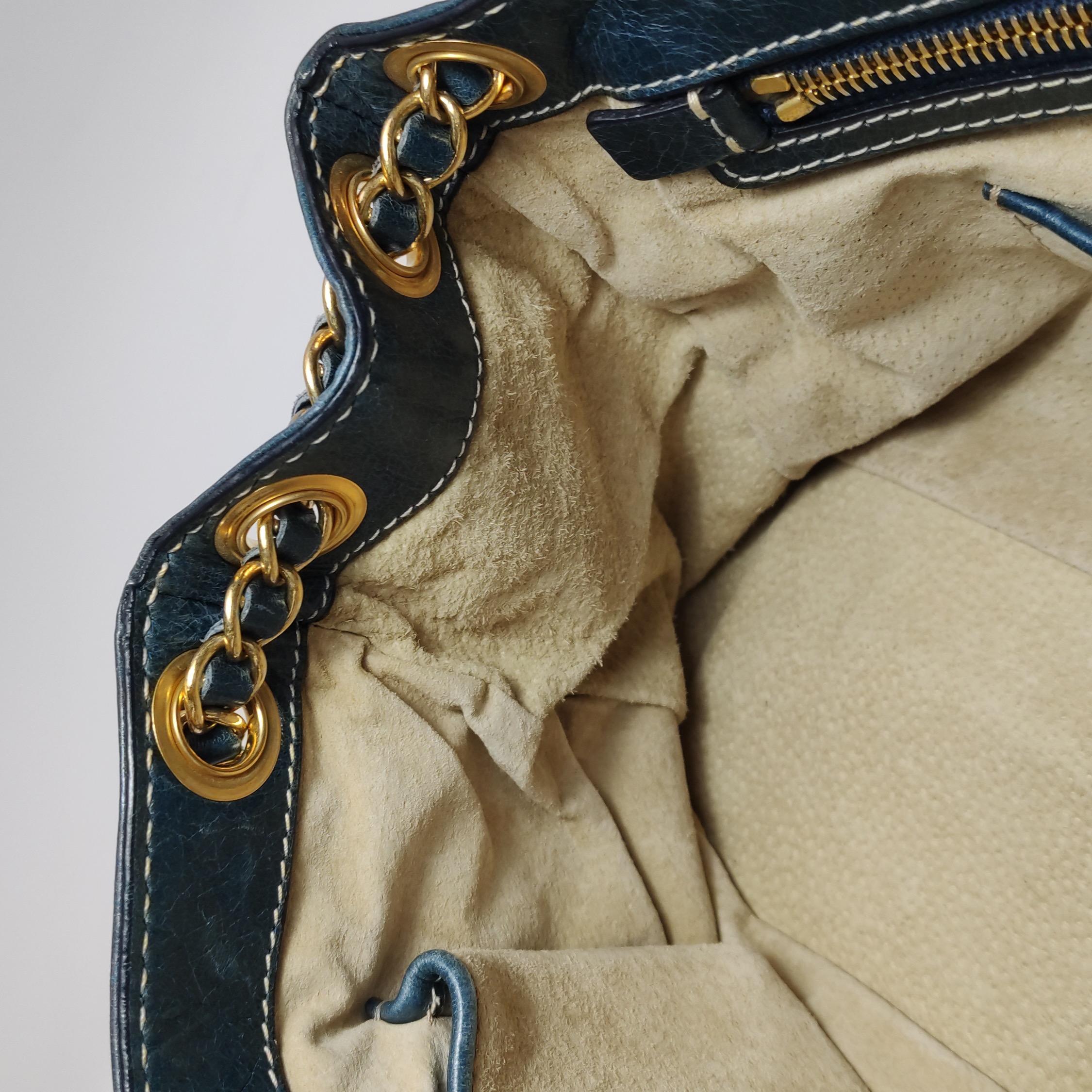 Prada Vitelloshine Chain Shoulder Bag Leather Navy — photo 10 of 25