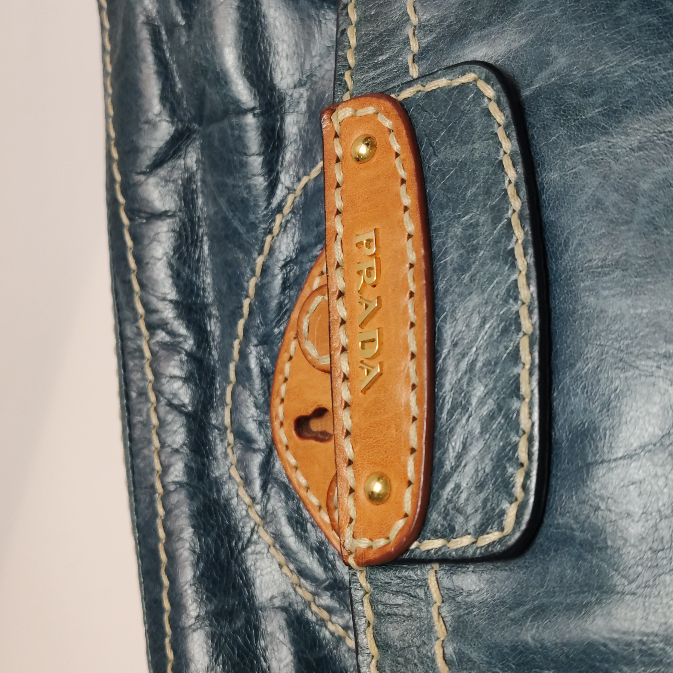 Prada Vitelloshine Chain Shoulder Bag Leather Navy — photo 16 of 25