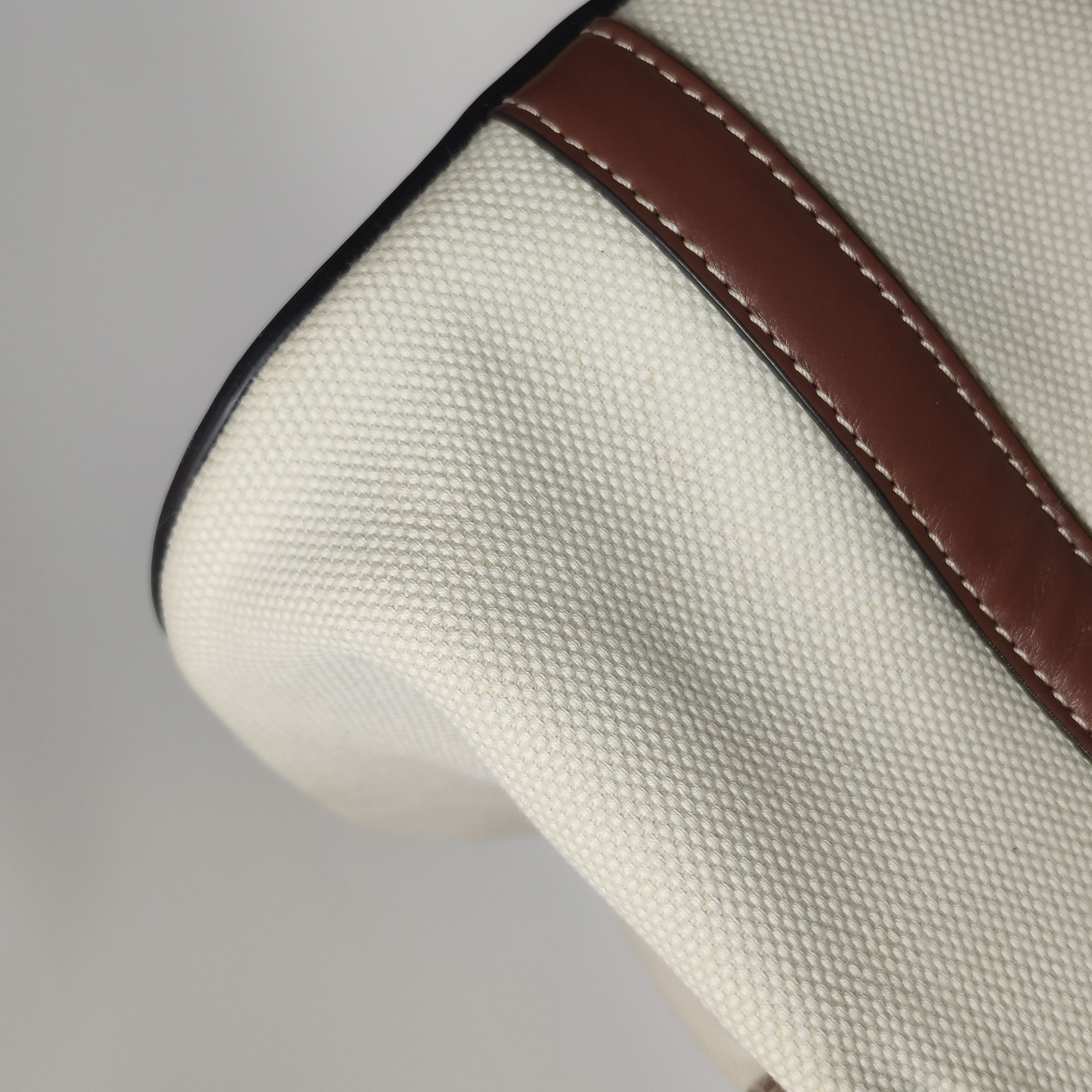 Burberry Peggy Logo Bucket Bag Canvas Small — photo 11 of 25