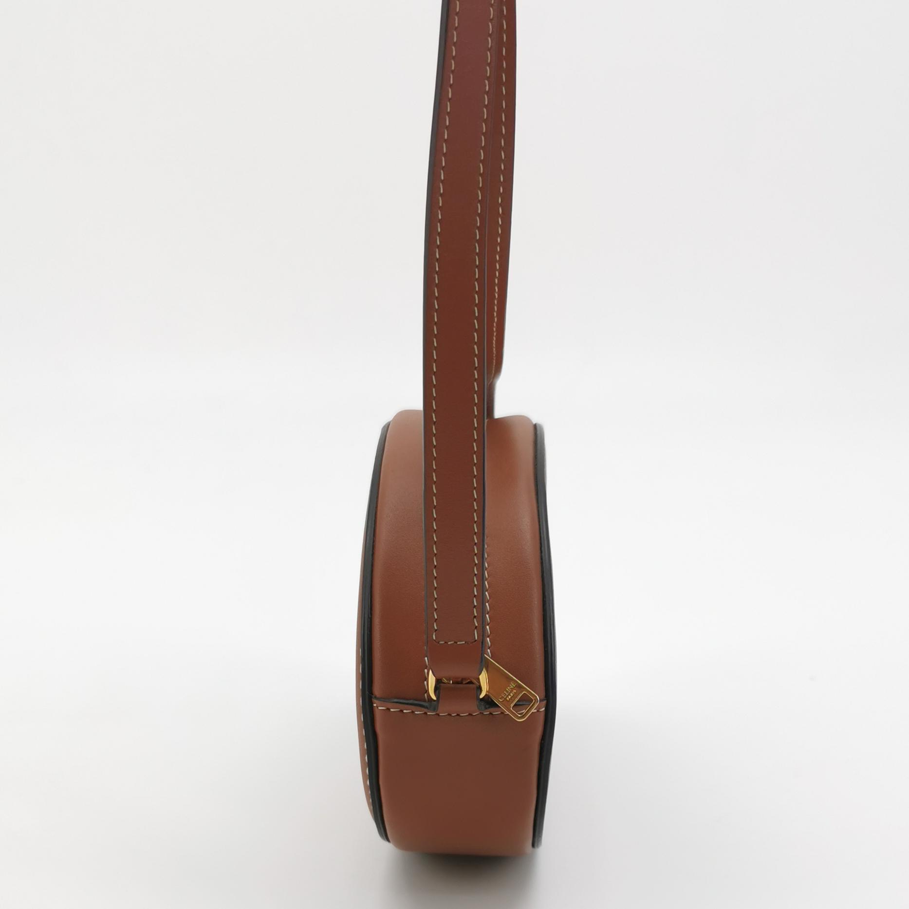 Celine Triomphe Oval Crossbody Bag Leather Mini — photo 4 of 12